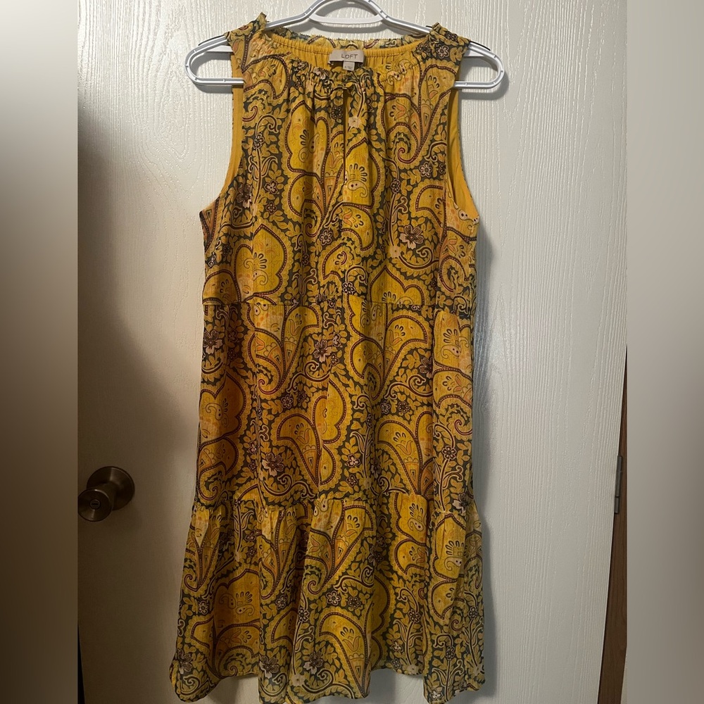Ann Taylor Loft Yellow Paisley Metallic Ruffled Swing Dress Size Medium